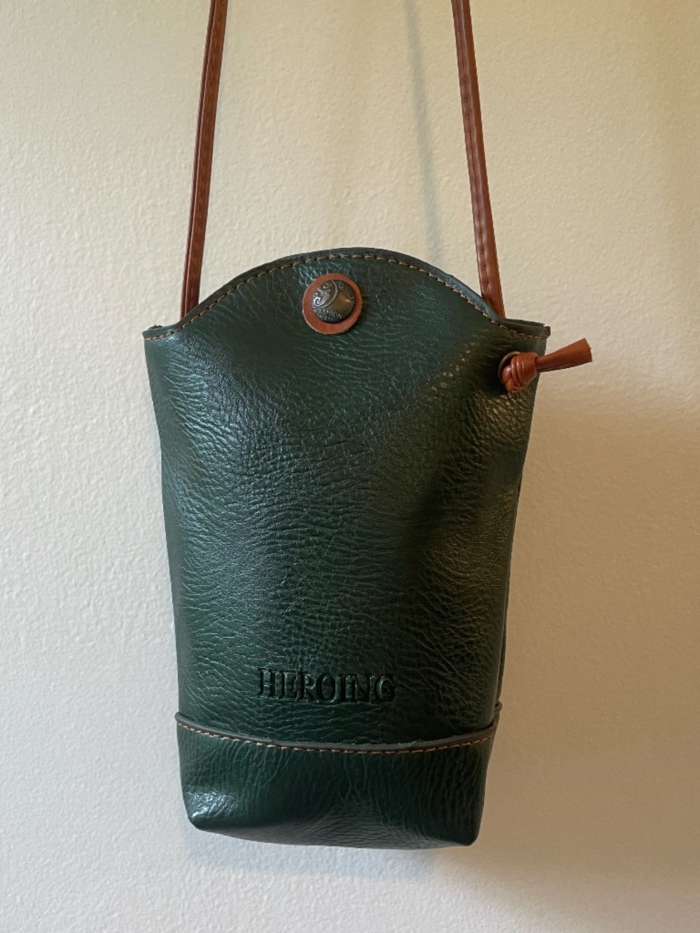 Heroing Vintage small pebbled dark green leather crossbody bag
